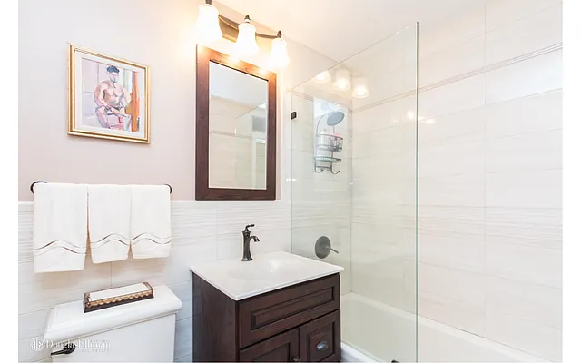 Sold by Douglas Elliman | media 20