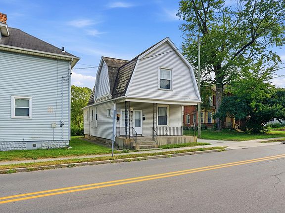 3rd image of 707 W Creighton Ave