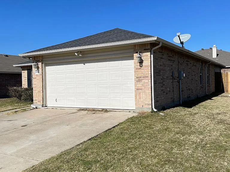 9012 Penny Ln — Photo 3