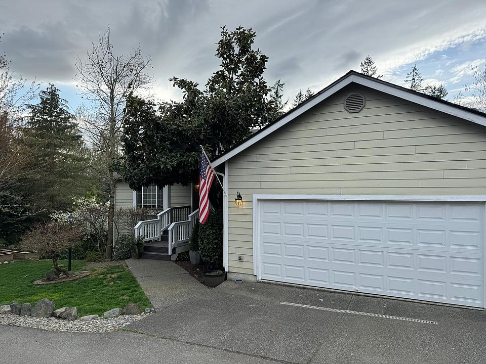 1st image of 1252 NE Forest Rock Ln
