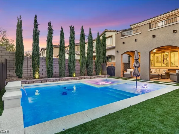 571 Signal Peak St, Las Vegas, NV 89138