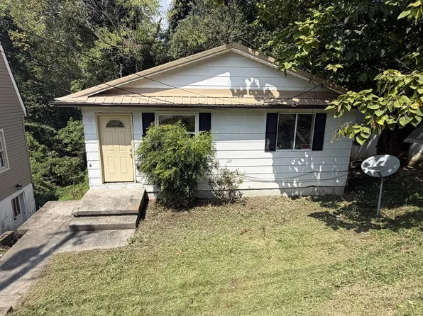 423 Baird Dr, Charleston, WV 25302