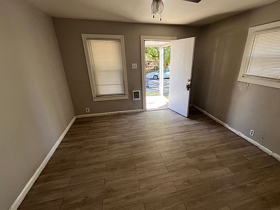 3rd image of 954 N Concord St #954