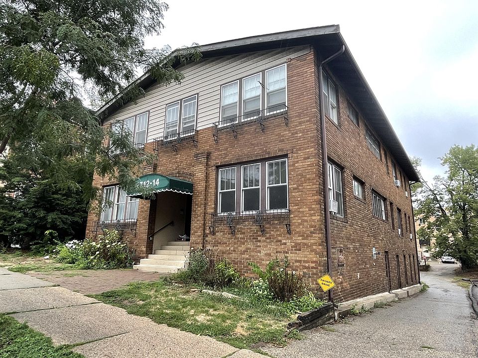 1st image of 2712 44th St W