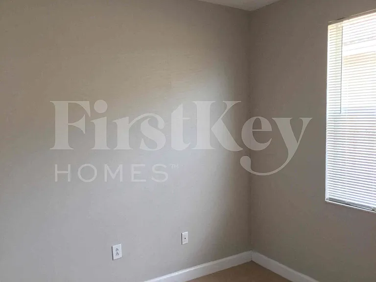 10773 SW 245th St — Photo 12