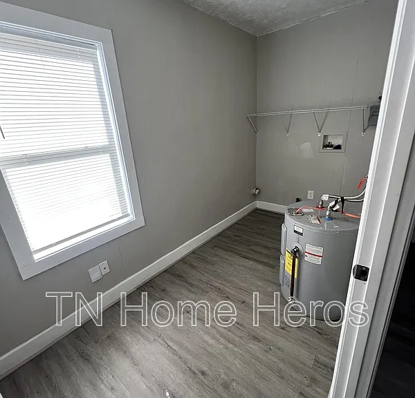 2813 Boright Pl — Photo 5
