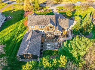 741 Mount Curve Chase, Hudson, WI 54016