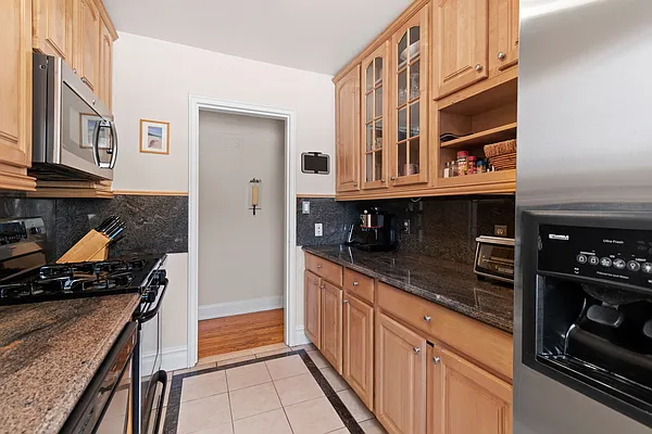 Sold by Hauseit LLC | media 8