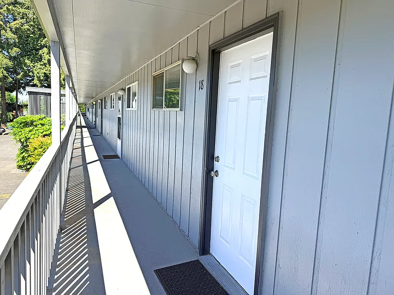 Second-floor units.