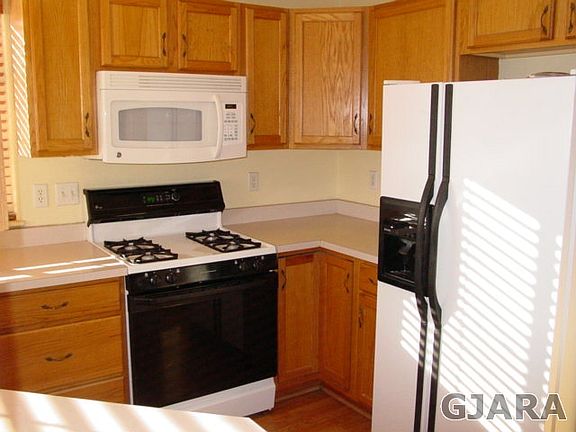 5th image of 2494 Wellington Ct