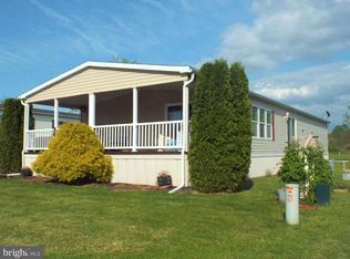 35 Raptor Dr, Hanover, PA 17331