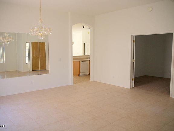 5th image of 11005 W Palm Ln