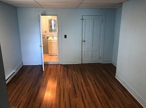 2nd image of 17 Suffolk St #1
