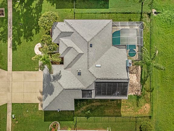 4th image of 847 Stony Point Dr