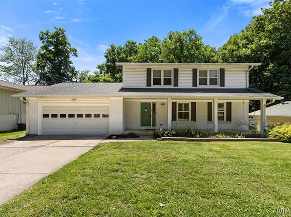 3029 Yale Blvd, Saint Charles, MO 63301