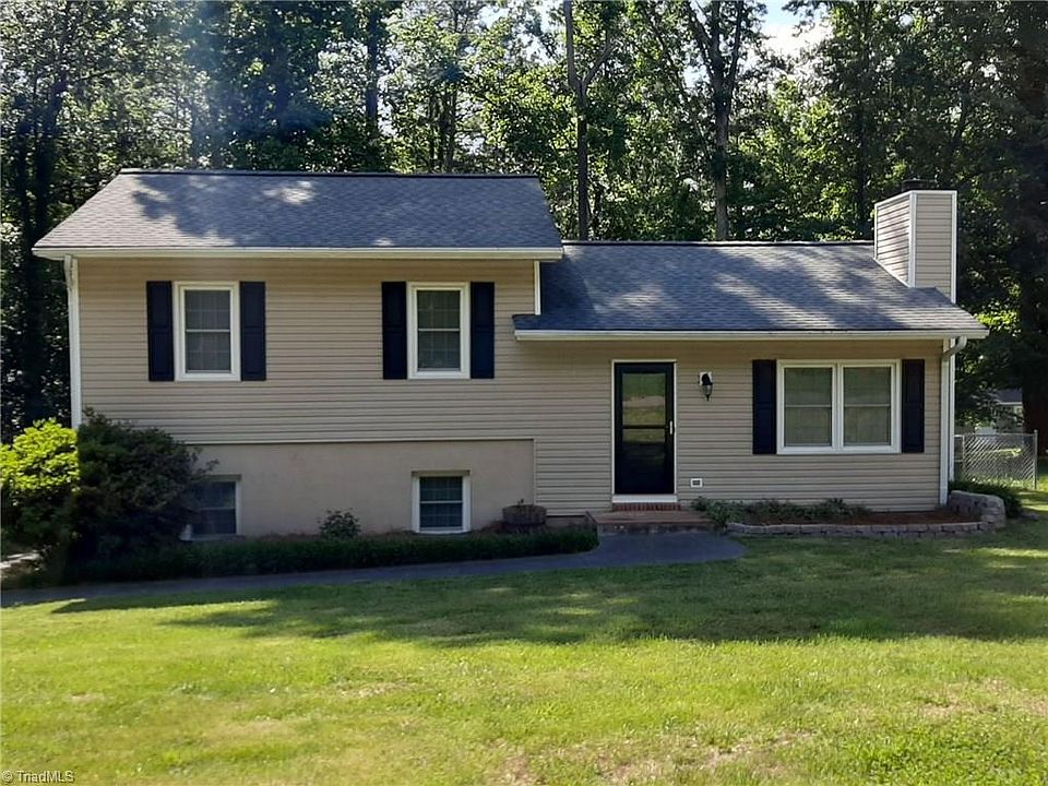 1st image of 6152 Brinkley Park Dr