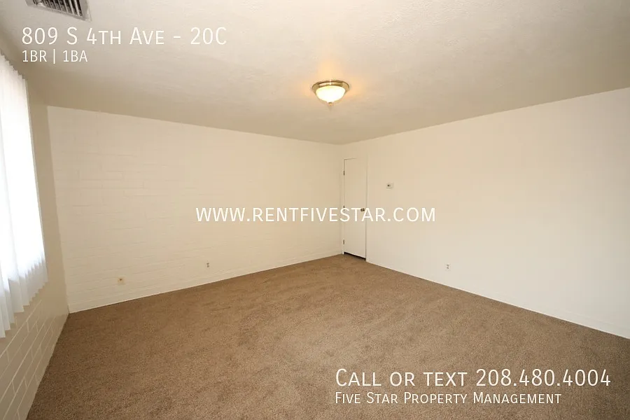 Building Photo - 809 S 4th Ave #20-C