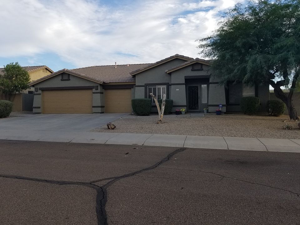 1st image of 17623 W Polaris Dr