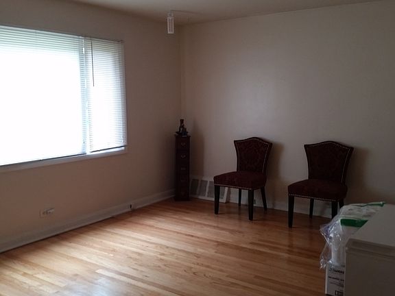 common room with two closets