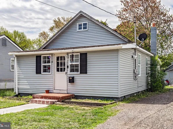 41 Harding Ave, Pennsville, NJ 08070