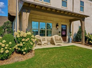 2300 Pam Cir, Auburn, AL 36830