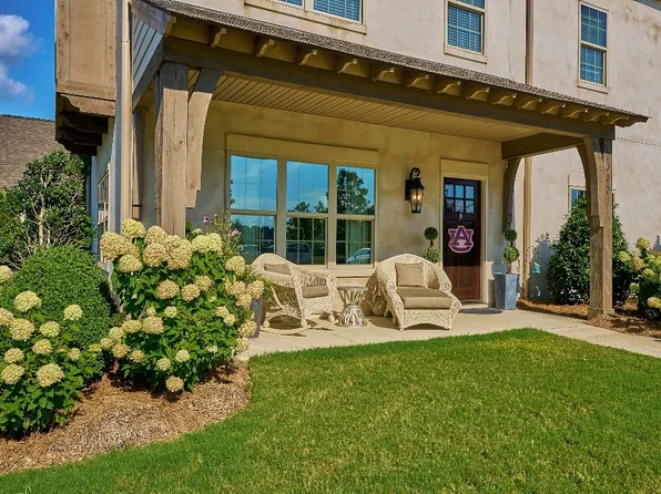 2300 Pam Cir, Auburn, AL 36830