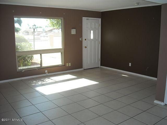 1st image of 8421 N 59th Dr
