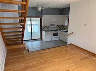 278 Whiting Ave #A, Dedham, MA 02026