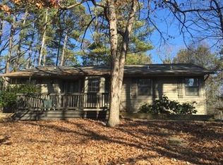 8255 Spruce Ln, Rogers, AR 72756