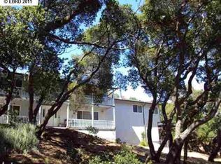 4539 Oak Hill Rd, Oakland, CA 94605
