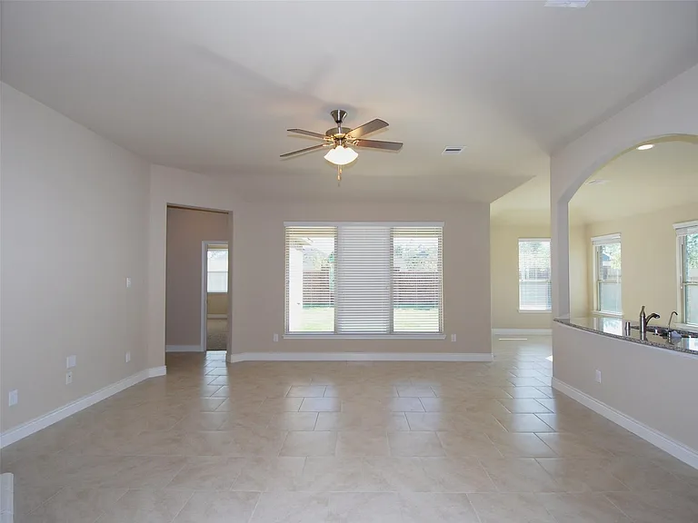 5607 S Denham Ridge Ln — Photo 18
