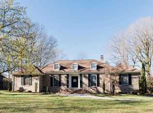 1231 18th Ave NE, Hickory, NC 28601