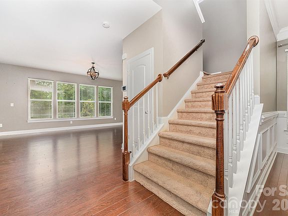 4th image of 3004 Fallondale Rd