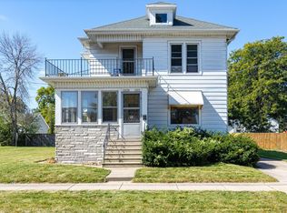 1653 Doty St, Oshkosh, WI 54902