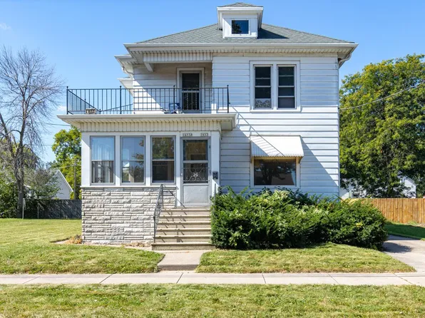 1653 Doty St, Oshkosh, WI 54902