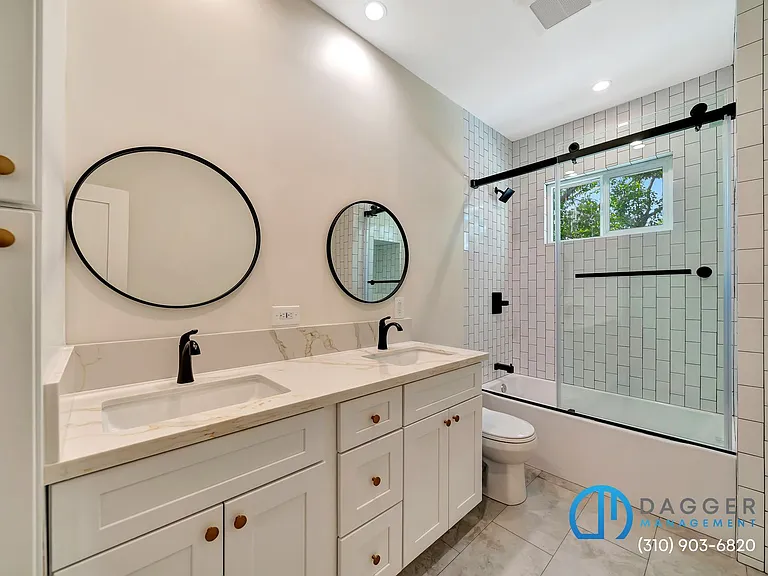 2800 Winter St #3 — Photo 17
