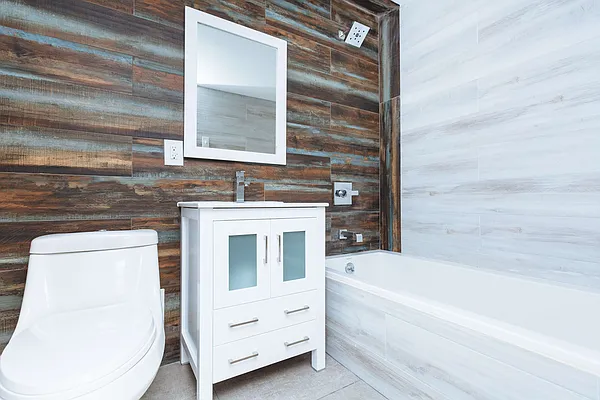 Rented by Nooklyn NYC LLC | media 9