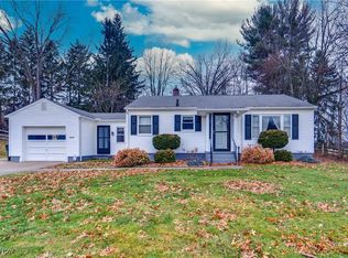 12855 Redwood Ave NW, Uniontown, OH 44685