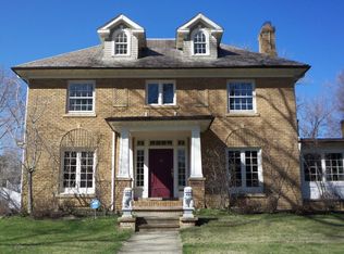2707 Colchester Rd, Cleveland Heights, OH 44106