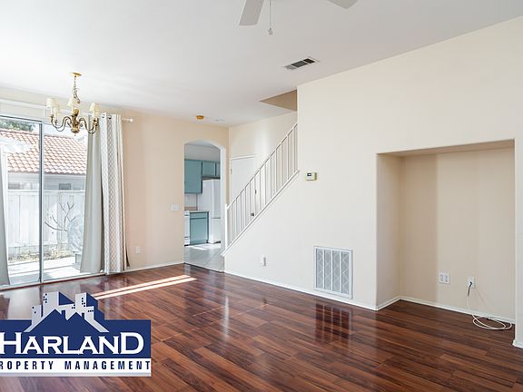 4th image of 8371 Gold Coast Dr Unit 4-1