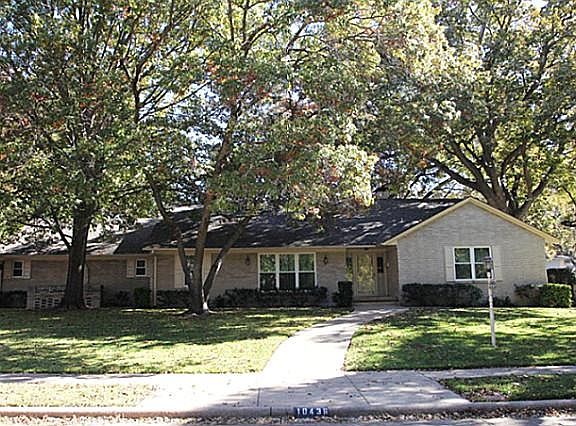 2nd image of 10436 Creekmere Dr