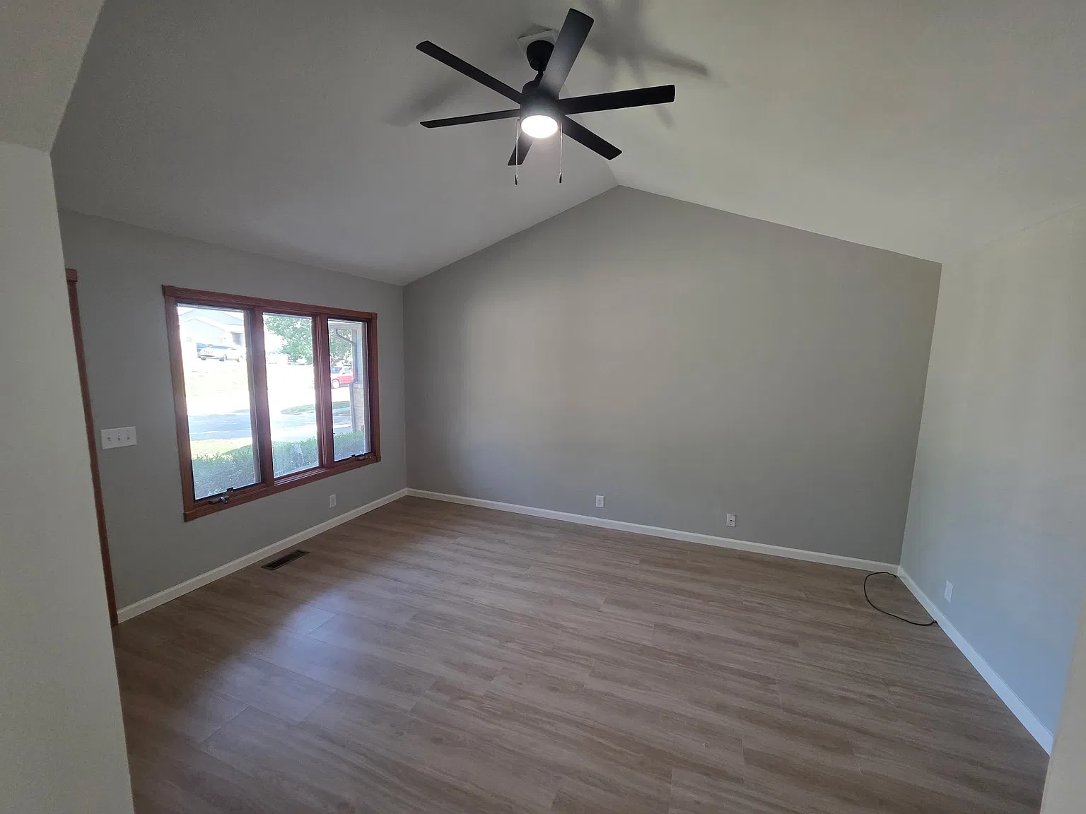 3 bed, 1760 sqft, $1,750 — Photo 4