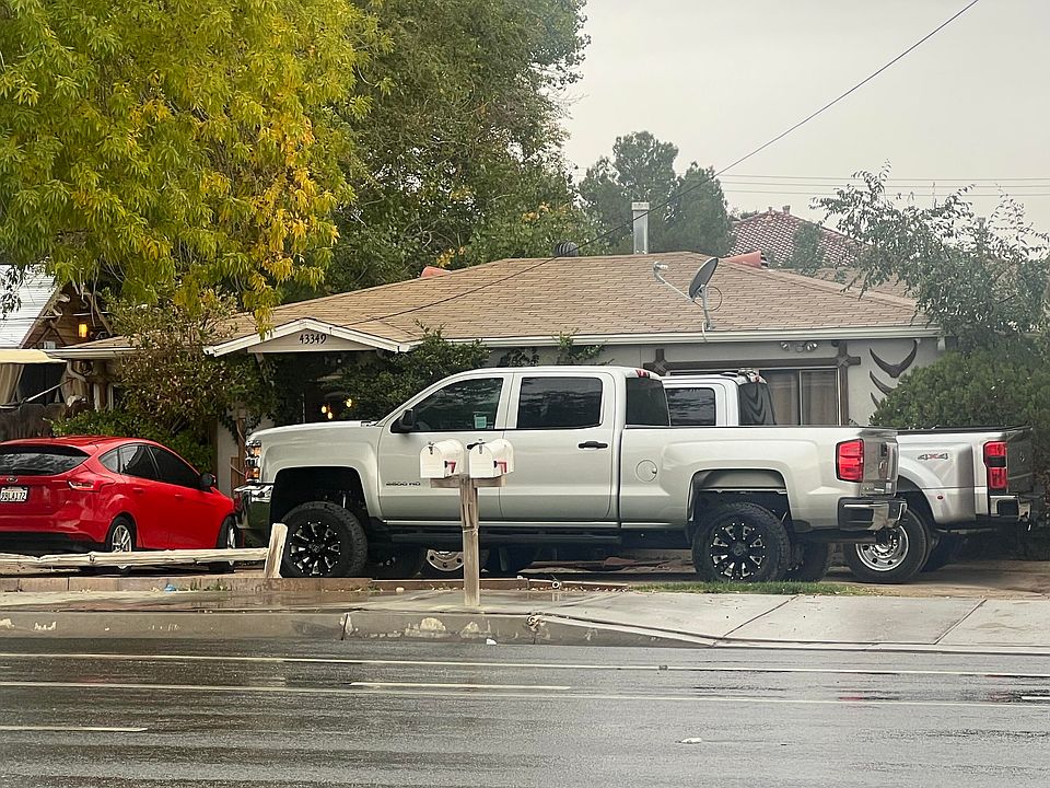 2nd image of 43349 20th St W