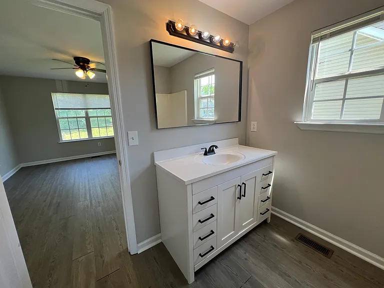 2812 Hydes Ferry Rd — Photo 21