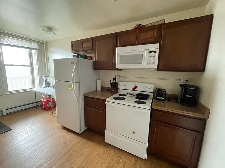 1305 N Milwaukee St — Photo 22