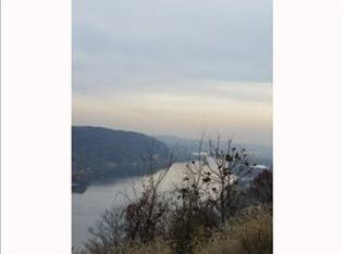 143 Jarod Dr, Coraopolis, PA 15108