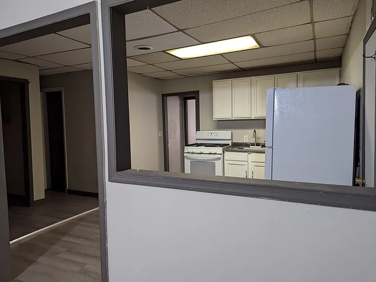 Park Station Apartments — Photo 5