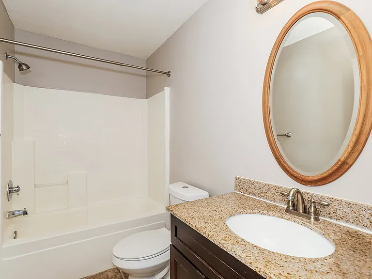 10207 Carmine Dr — Photo 15