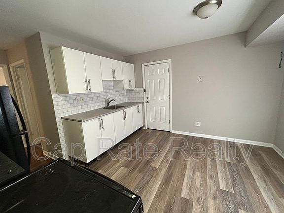5th image of 1776 Nason Ave