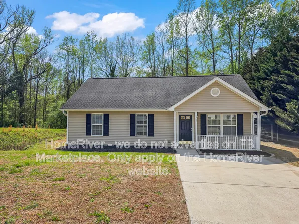 3345 Hunting Wood Ct, Gastonia, NC 28052